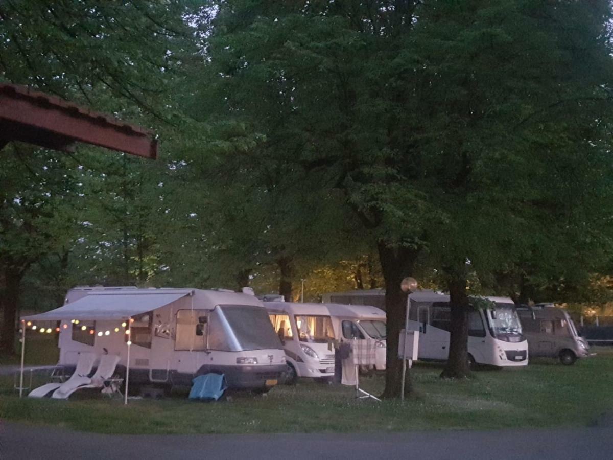 Hotel Camping No Stress Como Exterior foto